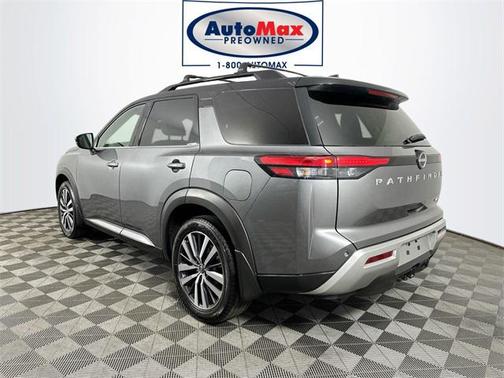 2022 Nissan Pathfinder Platinum 4WD