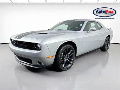 2022 Dodge Challenger SXT