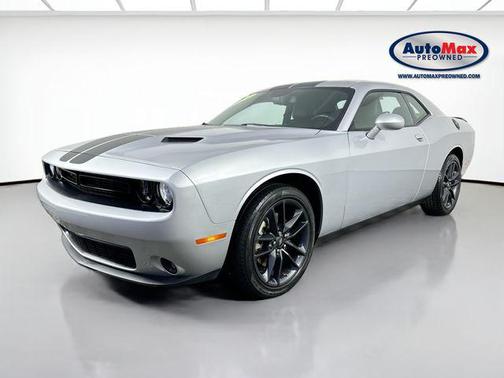 2022 Dodge Challenger SXT