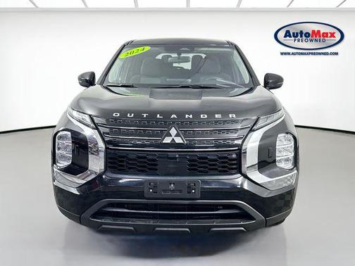 2024 Mitsubishi Outlander ES 2.5 S-AWC