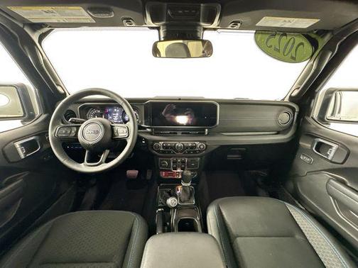 2025 Jeep Wrangler 4xe Rubicon