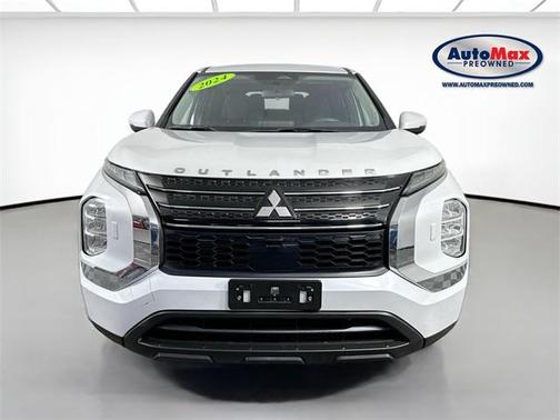 2024 Mitsubishi Outlander ES 2.5 S-AWC