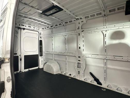 2025 RAM ProMaster 2500 Tradesman