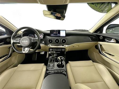 2022 Kia Stinger GT-Line