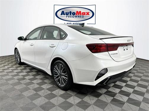 2022 Kia Forte GT-Line