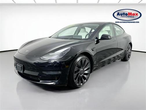 2023 Tesla Model 3 Performance