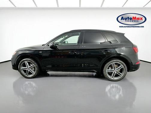 Black Metallic 2022 Audi Q5 55 S line Premium Plus
