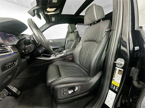 2023 BMW X5 M50i