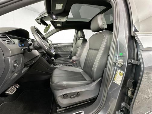 2023 Volkswagen Tiguan 2.0T SE R-Line Black 4MOTION