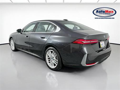 2024 BMW 530 xDrive