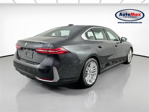 2024 BMW 530 xDrive
