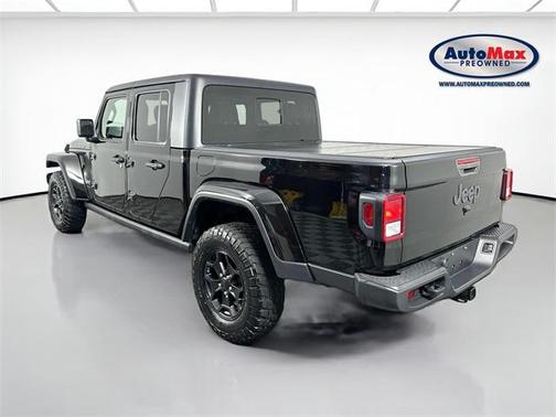 2022 Jeep Gladiator Sport