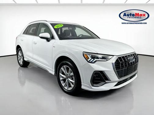 2024 Audi Q3 Premium 45 TFSI S line quattro Tiptronic