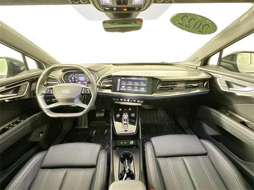 2022 Audi Q4 e-tron Prestige 50 quattro