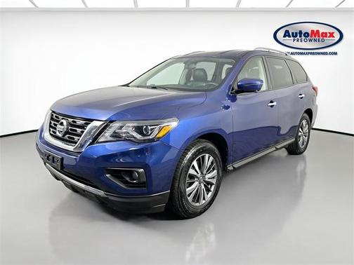 2018 Nissan Pathfinder SL