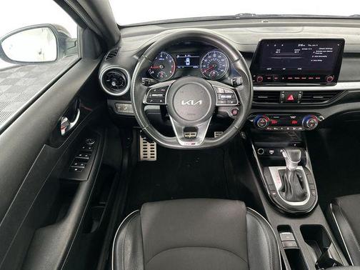 Snow White Pearl 2022 Kia Forte GT-Line