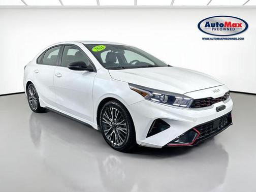 Snow White Pearl 2022 Kia Forte GT-Line