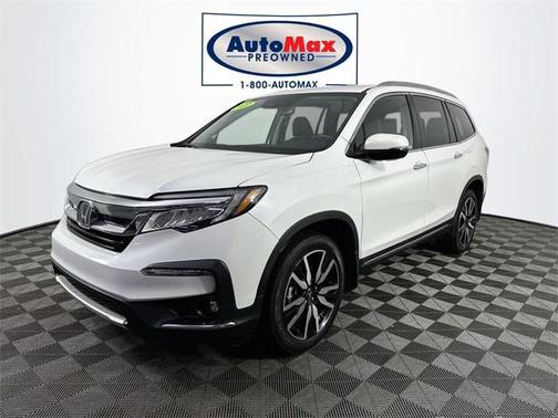 2022 Honda Pilot Touring 8-Passenger