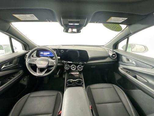 Summit White 2024 Chevrolet Blazer EV eAWD LT