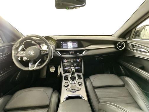 2022 Alfa Romeo Stelvio Ti