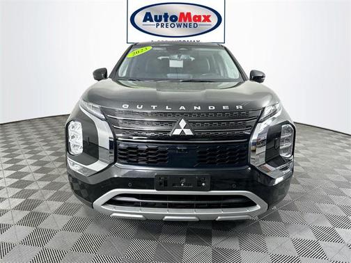 2023 Mitsubishi Outlander PHEV SE S-AWC