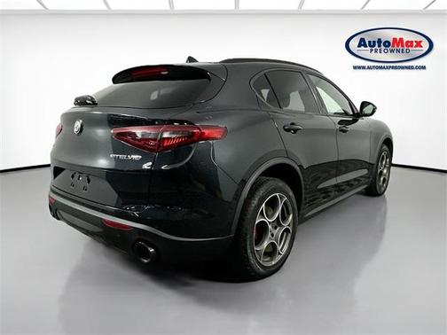 2022 Alfa Romeo Stelvio Sprint