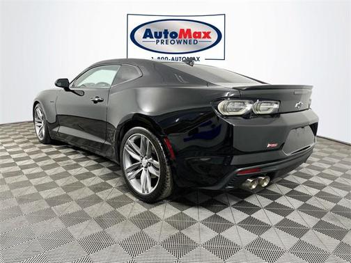2021 Chevrolet Camaro RWD Coupe LT1