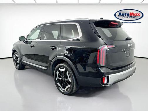 Ebony Black 2023 Kia Telluride EX