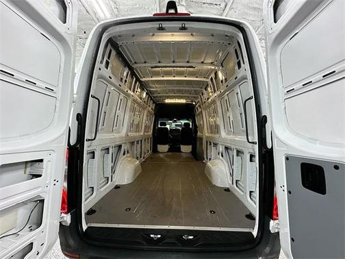 2023 Mercedes-Benz Sprinter 2500 High Roof