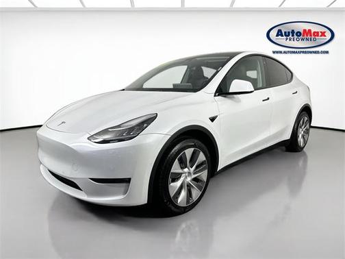 2022 Tesla Model Y Long Range Dual Motor All-Wheel Drive