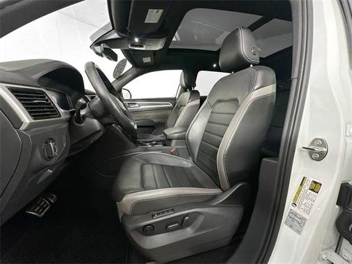 2021 Volkswagen Atlas Cross Sport 3.6L V6 SEL Premium R-Line