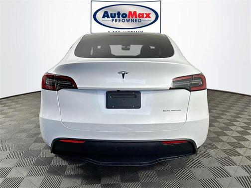 2023 Tesla Model Y Long Range Dual Motor All-Wheel Drive