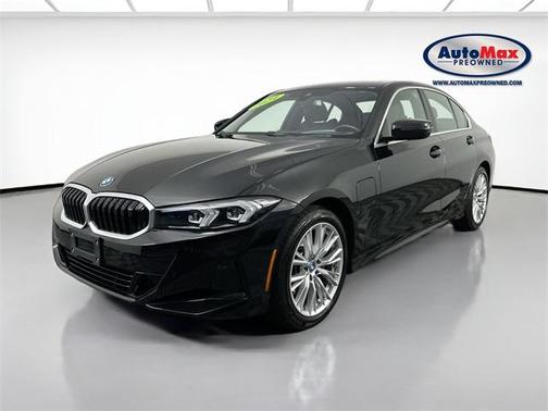 2024 BMW 330e xDrive
