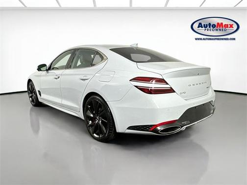 2022 Genesis G70 3.3T AWD