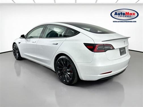 2023 Tesla Model 3 Performance