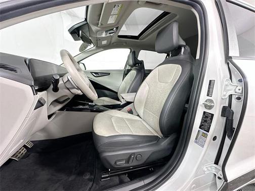 2023 Kia Niro EV Wave
