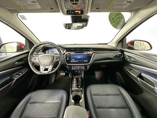 Cherry Red Tintcoat 2022 Chevrolet Bolt EUV FWD Premier