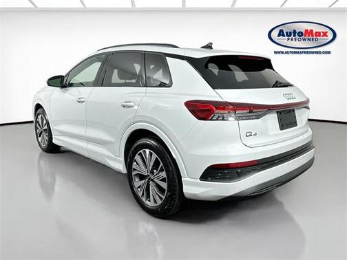 2025 Audi Q4 e-tron Premium 45 RWD