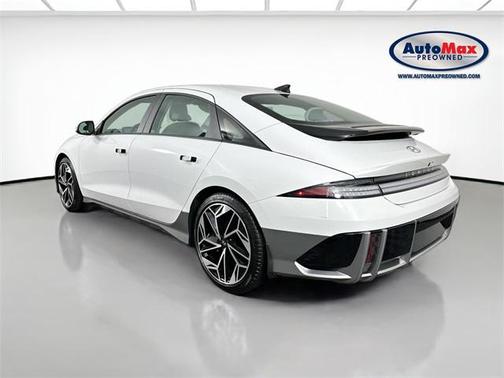 2023 Hyundai IONIQ 6 SEL