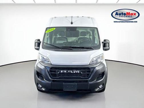 Bright White Clearcoat 2024 RAM ProMaster 2500 Tradesman