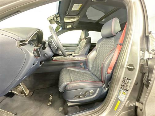 2022 Genesis GV70 3.5T AWD Sport