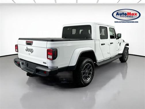 2022 Jeep Gladiator Overland