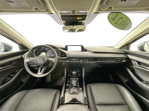 2024 Mazda Mazda3 FWD w/Preferred Package