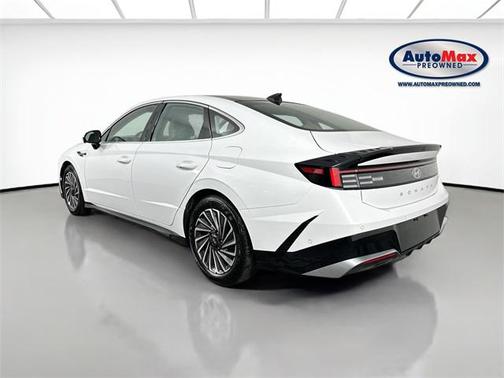 2024 Hyundai SONATA Hybrid Limited