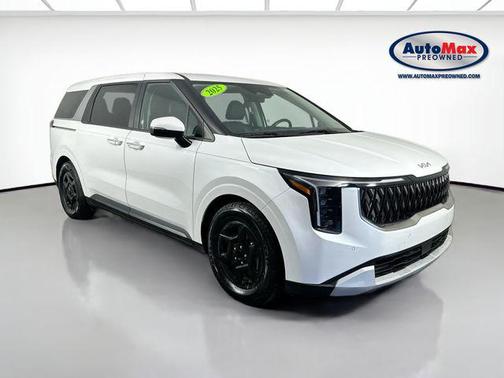 2025 Kia Carnival LXS