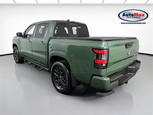 2022 Nissan Frontier SV