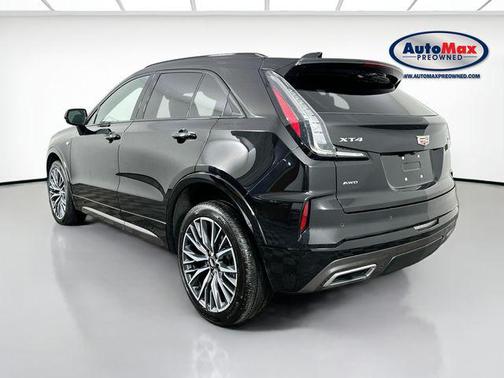 2024 Cadillac XT4 Sport