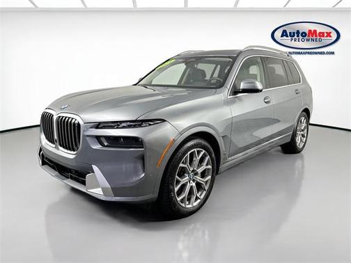 2025 BMW X7 xDrive40i