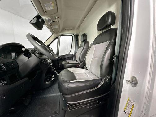 Bright White Clearcoat 2023 RAM ProMaster 2500 High Roof