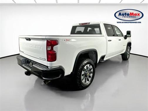 2024 Chevrolet Silverado 2500 Custom